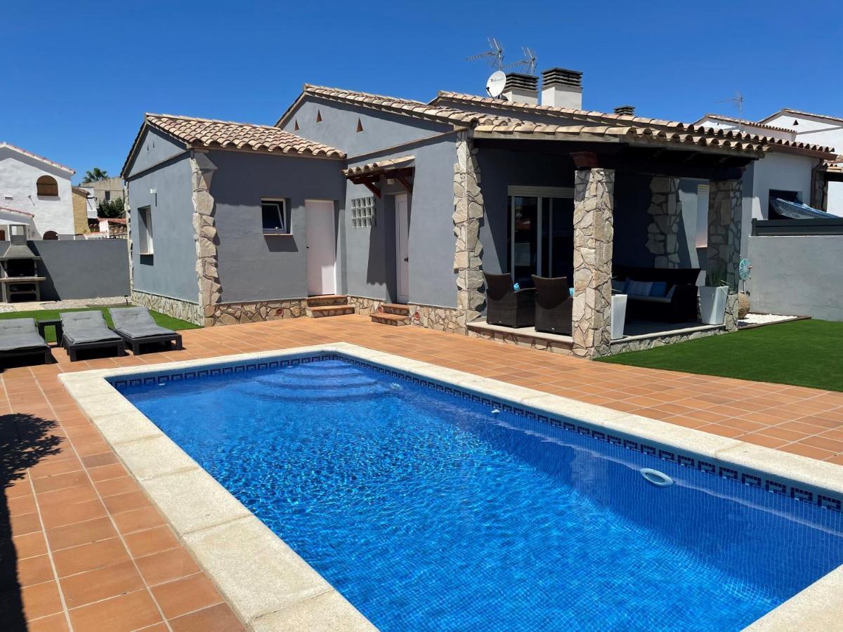 Вілла Casa En L Escala Con Piscina Y Wifi Free Л'Аскала Екстер'єр фото